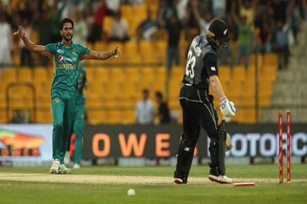 PunjabKesari, sports news, cricket news hindi, Pakistan vs new zeland, 2ODI, Abu Dhabi, Pakistan won,
