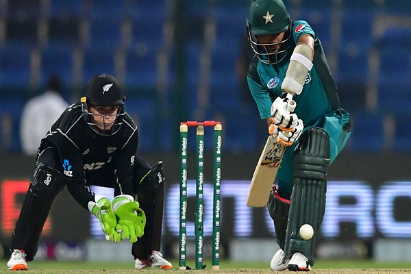 PunjabKesari, sports news, cricket news hindi, Pakistan vs new zeland, 2ODI, Abu Dhabi, Pakistan won,