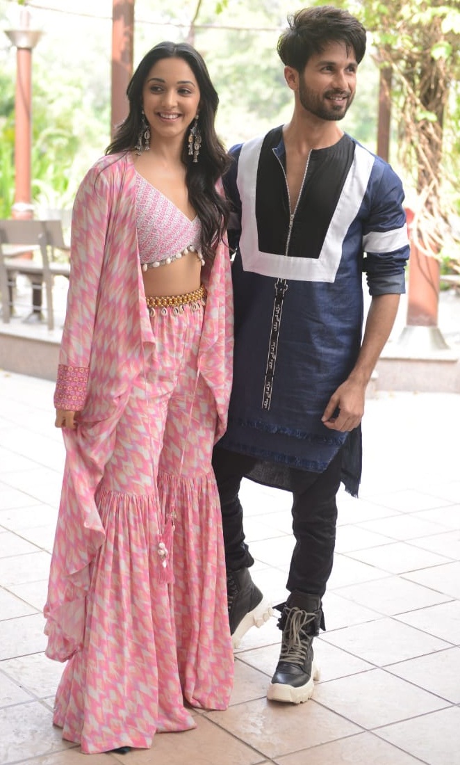 Bollywood Tadka, शाहिद कपूर इमेज, शाहिद कपूर फोटो, शाहिद कपूर पिक्चर, कियारा आडवाणी इमेज, कियारा आडवाणी फोटो, कियारा आडवाणी पिक्चर