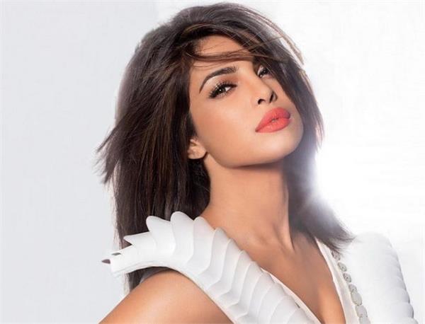 PunjabKesari, Priyanka Chopra Beauty Secret Image, Bollywood Actress Beauty Secret Image