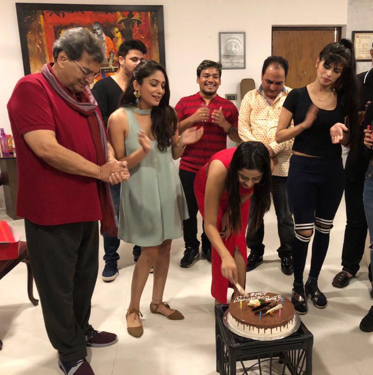 Bollywood Tadka,#metoo कैंपेन इमेज, यौण शोषण आरोप इमेज, केट शर्मा इमेज, सुभाष घई इमेज, पुलिस इमेज