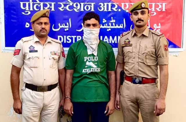 PunjabKesari, RS Pura police arrest 3 gangsters