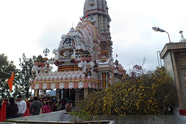 सोलन में हैं एशिया का सबसे ऊंचा शिव मंदिर, बनने में लगे थे 39 साल - jatoli  shiv temple in solan