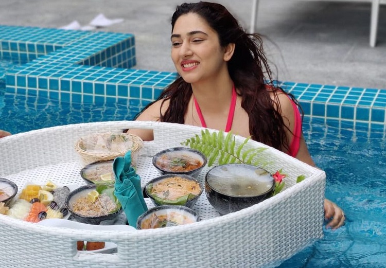 Bollywood Tadka