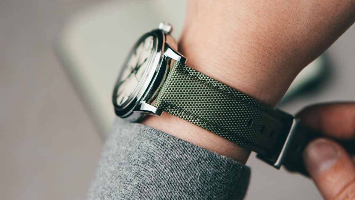 Vastu tips for wearing watch 