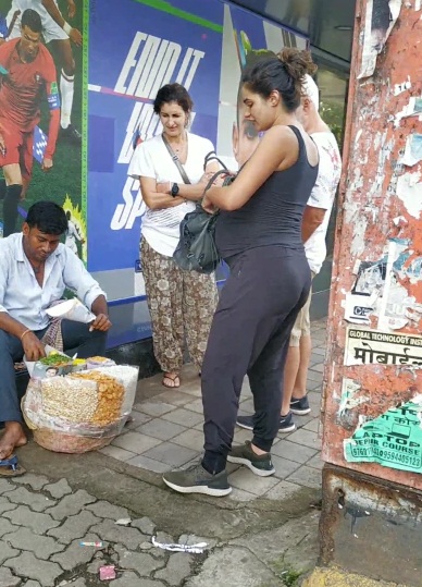 Bollywood Tadka, गैब्रिएला डेमेट्रियड्स इमेज, गैब्रिएला डेमेट्रियड्स फोटो, गैब्रिएला डेमेट्रियड्स पिक्चर 