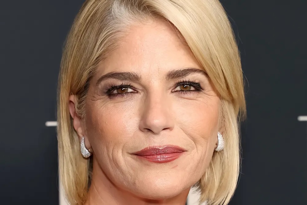 Hollywood Actress Selma Blair Arrested