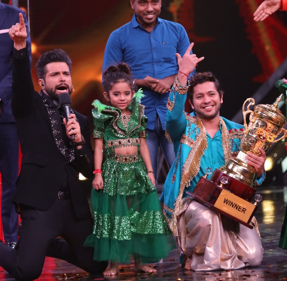 Bollywood Tadka, शिल्पा शेट्टी इमेज, शिल्पा शेट्टी फोटो, शिल्पा शेट्टी पिक्चर, रूपसा बताब्याल इमेज, रूपसा बताब्याल फोटो, रूपसा बताब्याल पिक्चर