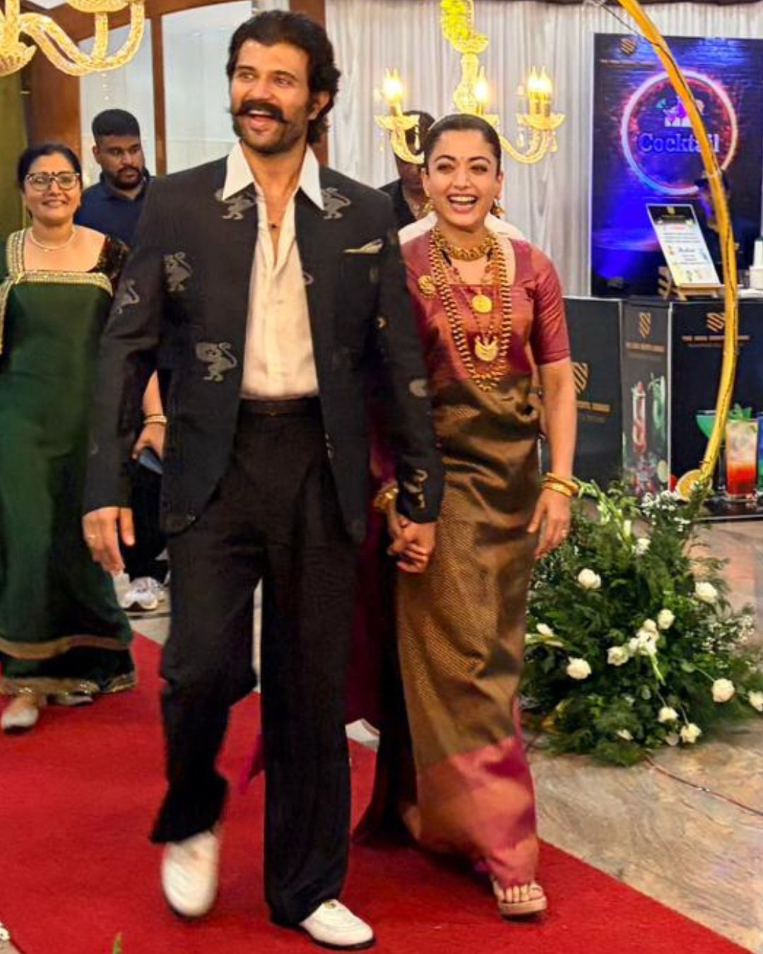  Vijay Deverakonda Rashmika Photos