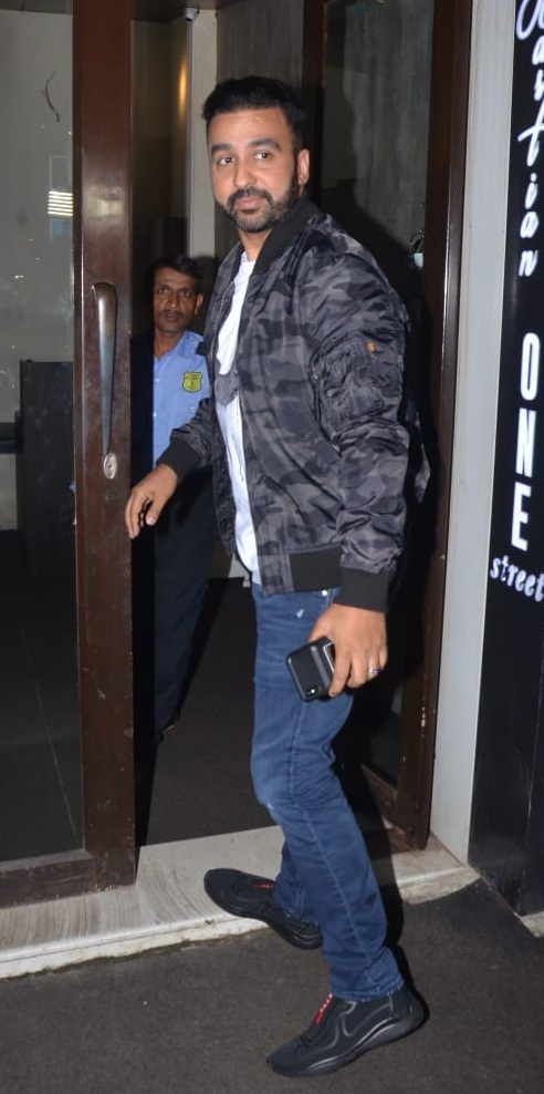 Bollywood Tadka,शिल्पा शेट्टी इमेज, शिल्पा शेट्टी फोटो, शिल्पा शेट्टी पिक्चर,राज कुंद्रा इमेज,राज कुंद्रा फोटो,राज कुंद्रा पिक्चर,