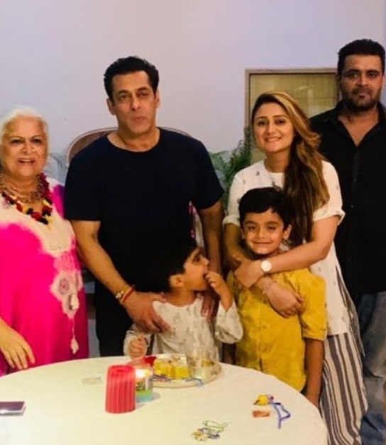 Bollywood Tadka, सलमान खान इमेज, सलमान खान फोटो, सलमान खान पिक्चर