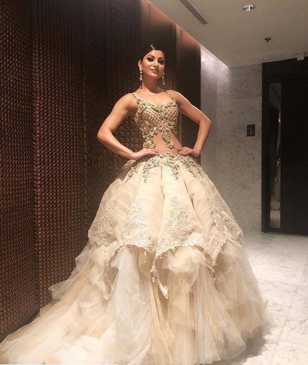 PunjabKesari, Heavy Fairytale gown Design Image ,हैवी फेयरी टेल गाउन डिज़ाइन इमेज