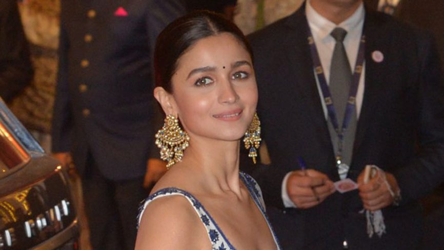 PunjabKesari, Alia Bhatt Image, Alia Bhatt Beauty Secret Image, Alia Bhatt Makeup Tips Image