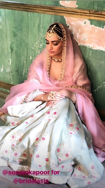 Bollywood Tadka,सोनम कपूर इमेज, सोनम कपूर फोटो, सोनम कपूर पिक्चर
