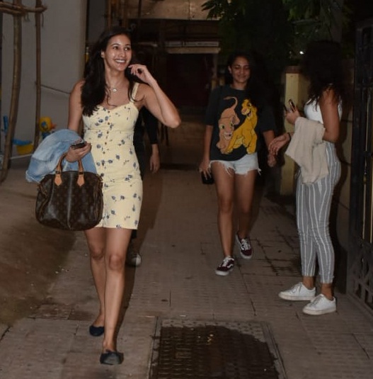Bollywood Tadka, अमायरा दस्तूर इमेज, Amyra Dastur Image