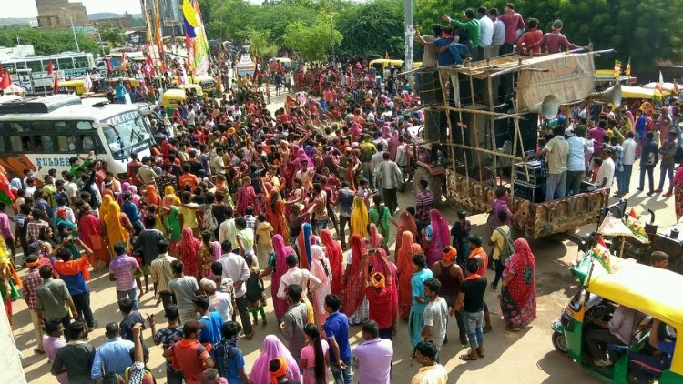 PunjabKesari रामदेवरा मेला, ramdevra mela date 2022, ramdevra mela, राजस्थान लोक देवता बाबा रामदेव, Lok Devta Baba Ramdev Rajasthan, खाटू श्याम मंदिर, Khatu Shyam Mandir, Dharmik Sthal, Religious Palce in india, Hindu Teerth Sthal