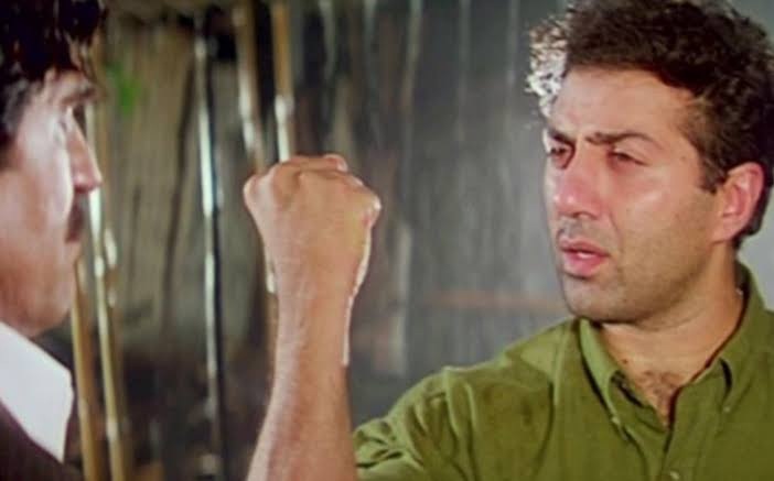 Bollywood Tadka, Sunny Deol Birthday