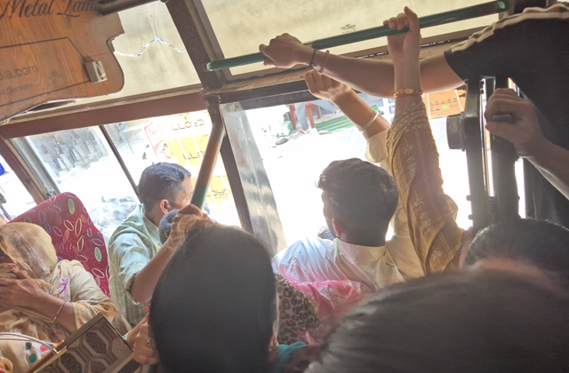 PunjabKesari, Bad Condition of Jammu-Kathua Route Buses