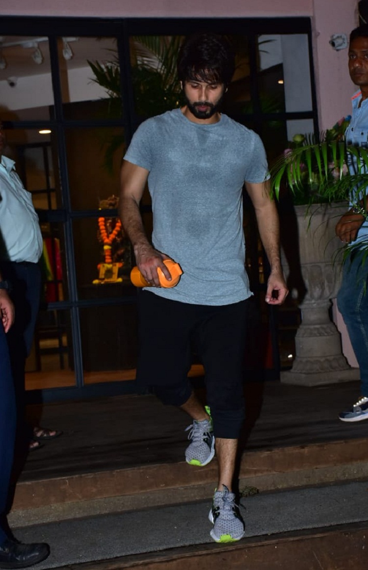 PunjabKesari,shahid kapoor image, shahid kapoor photo,shahid kapoor picture, Mira Rajput image, Mira Rajput photos, Mira Rajput pictures