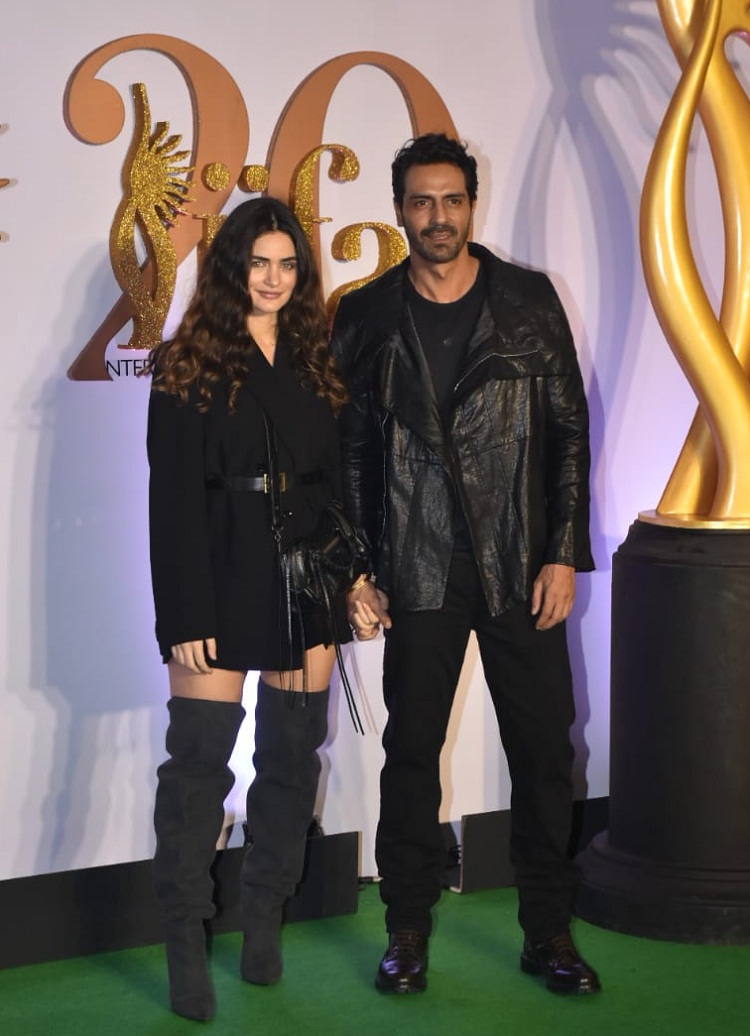 Bollywood Tadka,अर्जुन रामपाल इमेज,अर्जुन रामपाल फोटो,अर्जुन रामपाल पिक्चर, गैब्रिएला डेमेट्रिएड्स इमेज, गैब्रिएला डेमेट्रिएड्स फोटो, गैब्रिएला डेमेट्रिएड्स पिक्चर