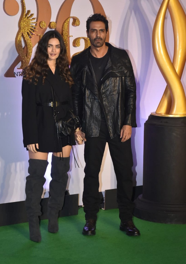 Bollywood Tadka,अर्जुन रामपाल इमेज,अर्जुन रामपाल फोटो,अर्जुन रामपाल पिक्चर, गैब्रिएला डेमेट्रिएड्स इमेज, गैब्रिएला डेमेट्रिएड्स फोटो, गैब्रिएला डेमेट्रिएड्स पिक्चर