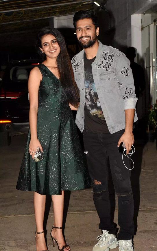 Bollywood Tadka, उरी: द सर्जिकल स्ट्राइक इमेज, विक्की कौशल इमेज, यामी गौतम इमेज, कैटरीना कैफ इमेज, रणवीर सिंह इमेज, रोहित शेट्टी इमेज, स्पेशल स्क्रीनिंग इमेज,