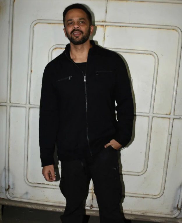 Bollywood Tadka, उरी: द सर्जिकल स्ट्राइक इमेज, विक्की कौशल इमेज, यामी गौतम इमेज, कैटरीना कैफ इमेज, रणवीर सिंह इमेज, रोहित शेट्टी इमेज, स्पेशल स्क्रीनिंग इमेज,