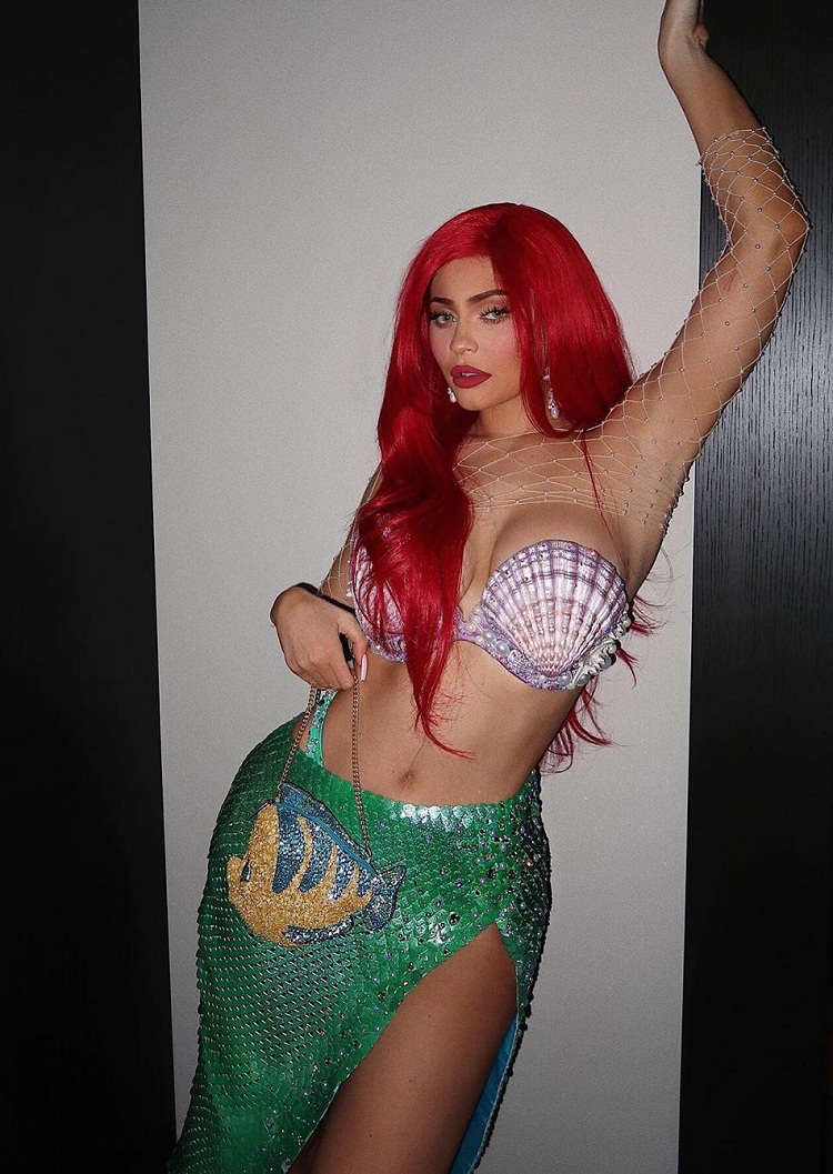Bollywood Tadka,Kylie Jenner image, Kylie Jenner photo, Kylie Jenner pictures,