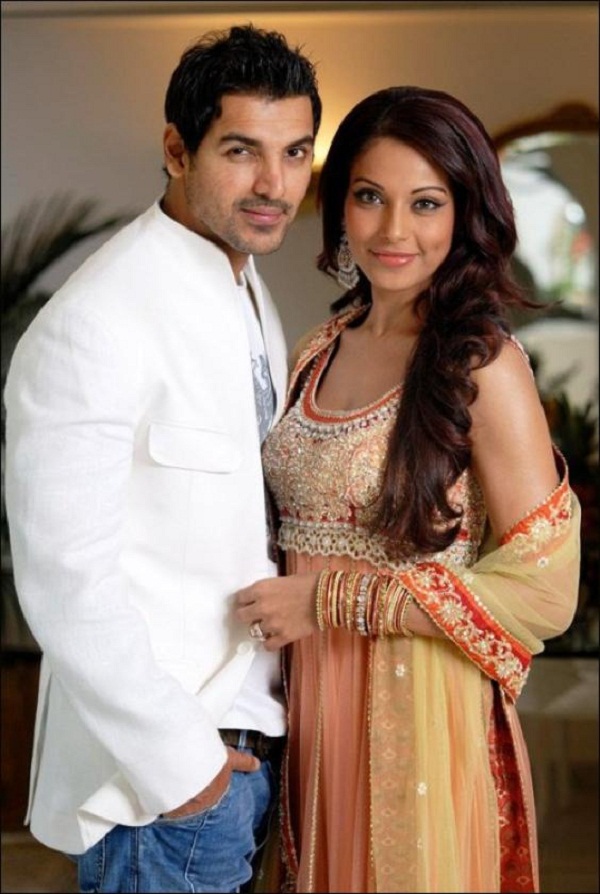 PunjabKesari,john abraham images,john abraham photo,john abraham pic,bipasha basu photo,bipasha basu image,जॉन अब्राहम फोटो, जॉन अब्राहम फोटो,बिपाशा बासु फोटो