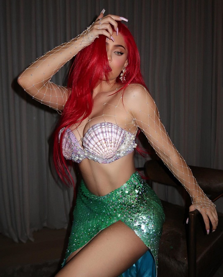 Bollywood Tadka,Kylie Jenner image, Kylie Jenner photo, Kylie Jenner pictures,