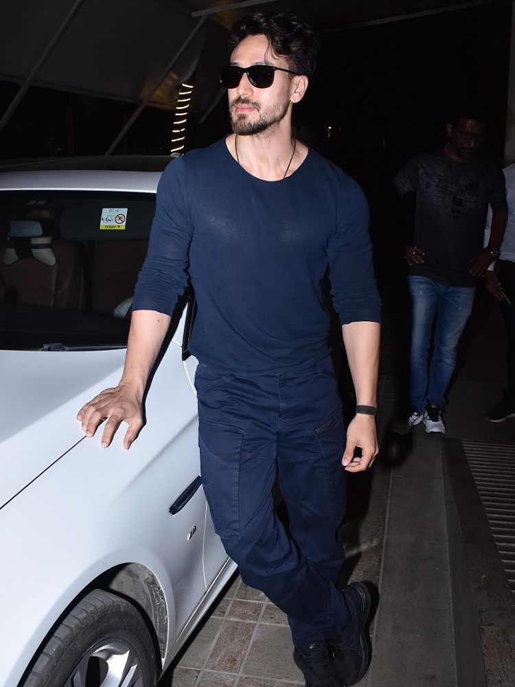 Bollywood Tadka,disha patani image, disha patani photo, disha patani pictures, tiger shroff image, tiger shroff photo, tiger shroff picture,