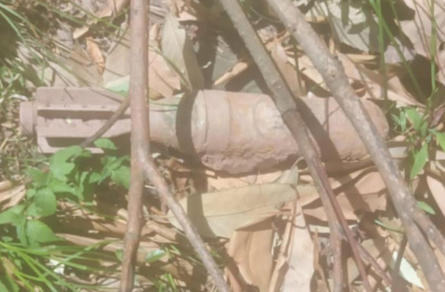 PunjabKesari, Mortar Shell and Grenade recovered from Rajouri