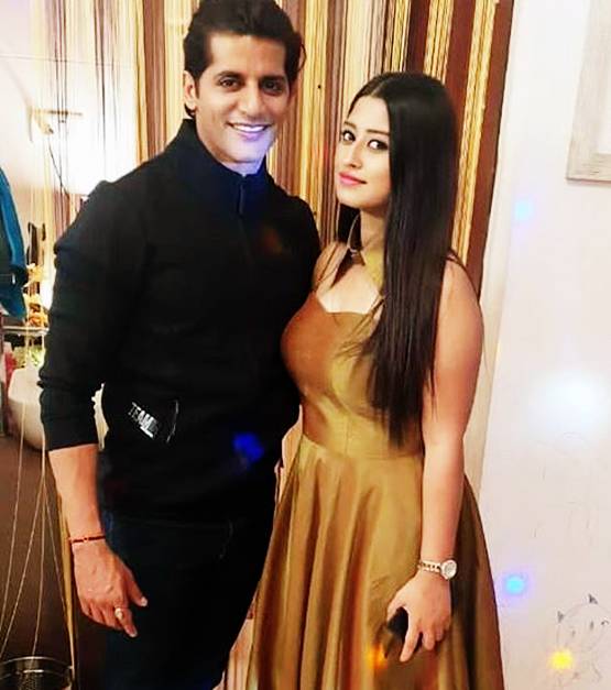 Bollywood Tadka, श्रीसंत इमेज, बिग बॉस 12 इमेज, न्यू ईयर सेलिब्रेट इमेज, करणवीर वोहरा इमेज, पार्टी इमेज, दीपक ठाकुर इमेज, दीपिका कक्कड़ इमेज, भुवनेश्वरी इमेज, जसलीन मथारू इमेज, शिवाशीष मिश्रा इमेज,