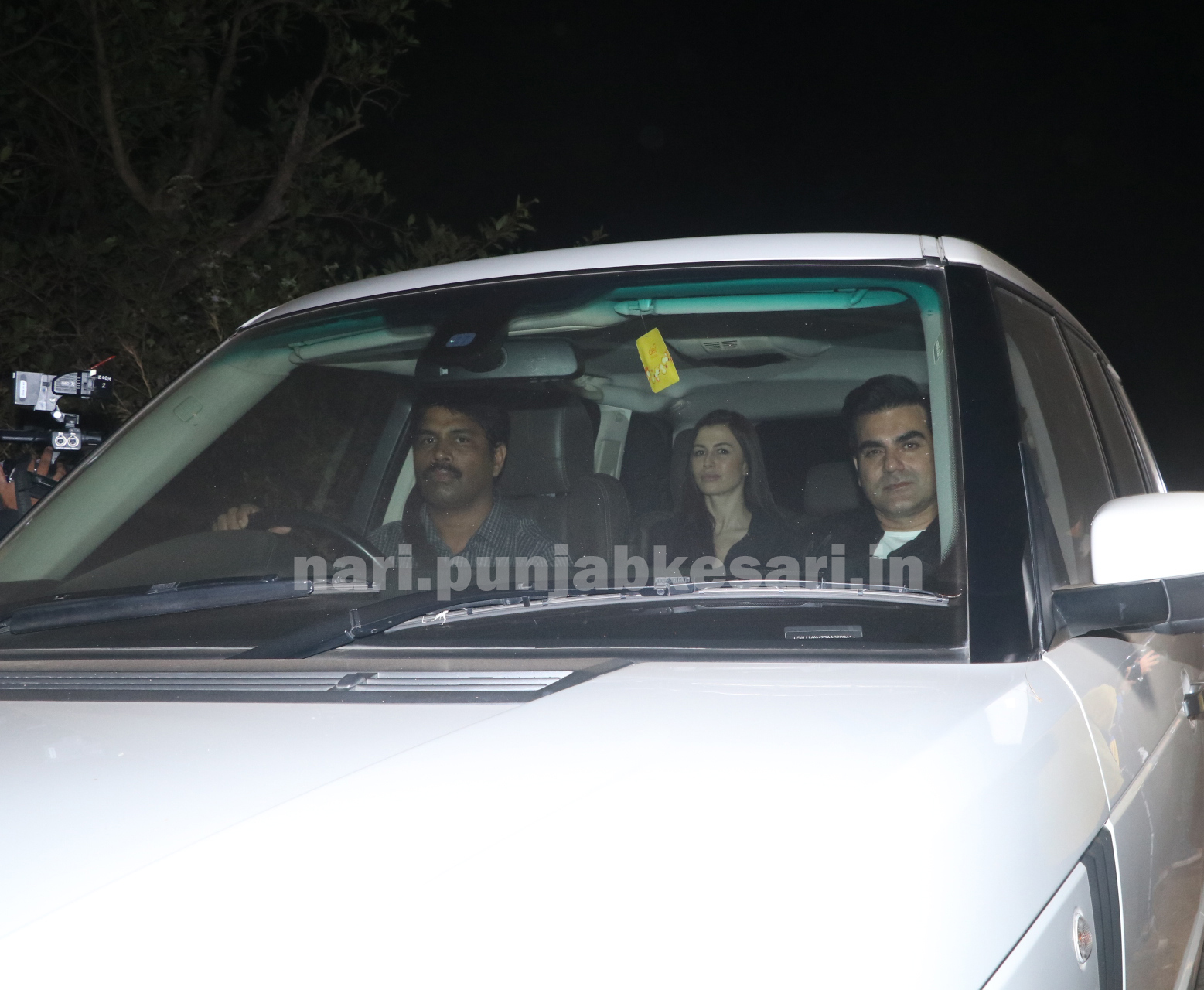 PunjabKesari, arbaaz khan image, अरबाज खान इमेज, salman khan image, salman khan birthday image, birthday celebration image, सलमान खान जन्मदिन इमेज