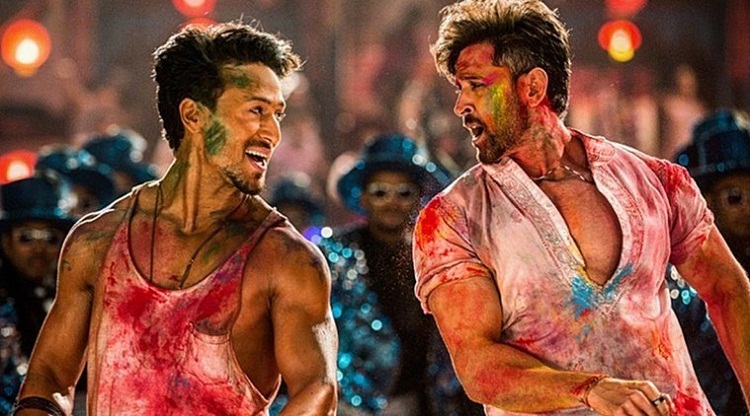 Bollywood Tadka, War Review
