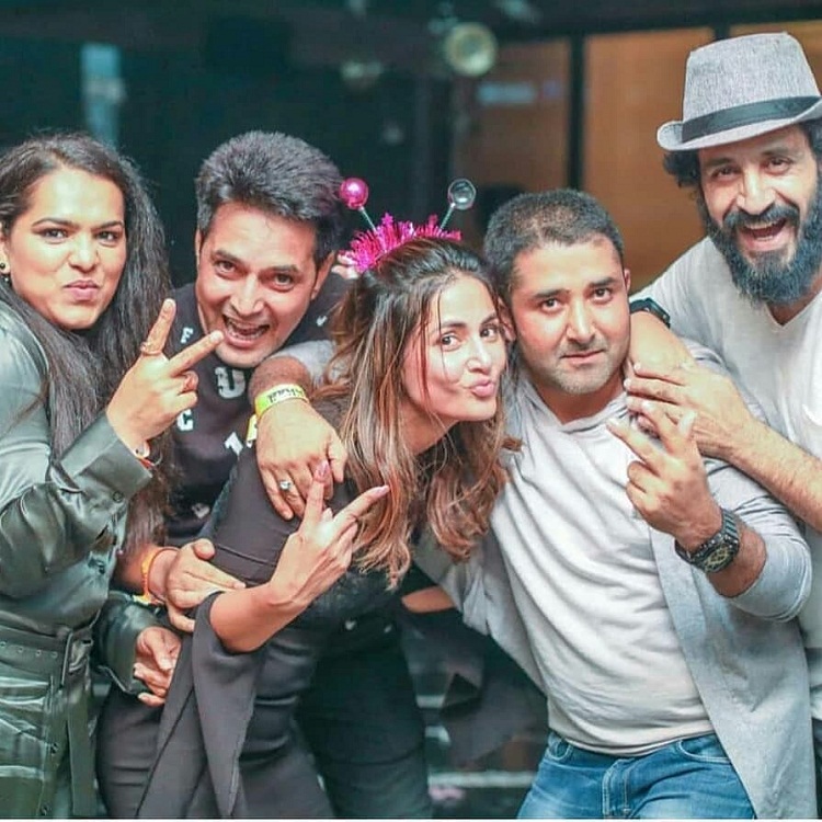 Bollywood Tadka,hina khan image, hina khan photo, hina khan picture,