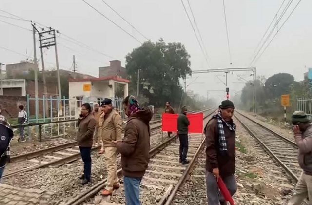 railway line blocked