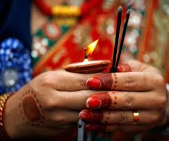 PunjabKesari Do not wear stitched clothes during worship