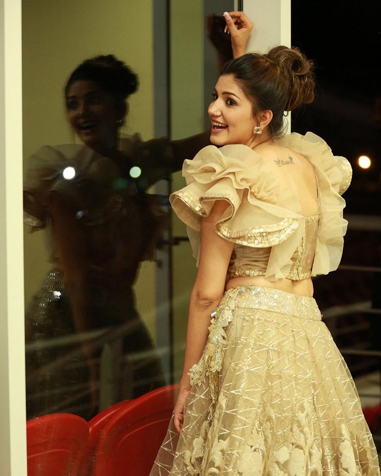 Bollywood Tadka,Sapna Choudhary images, Sapna Choudhary photo,Sapna Choudhary picture,