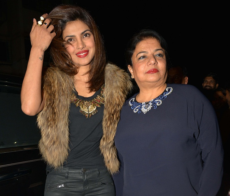 Bollywood Tadka, priyanka chopra with mother