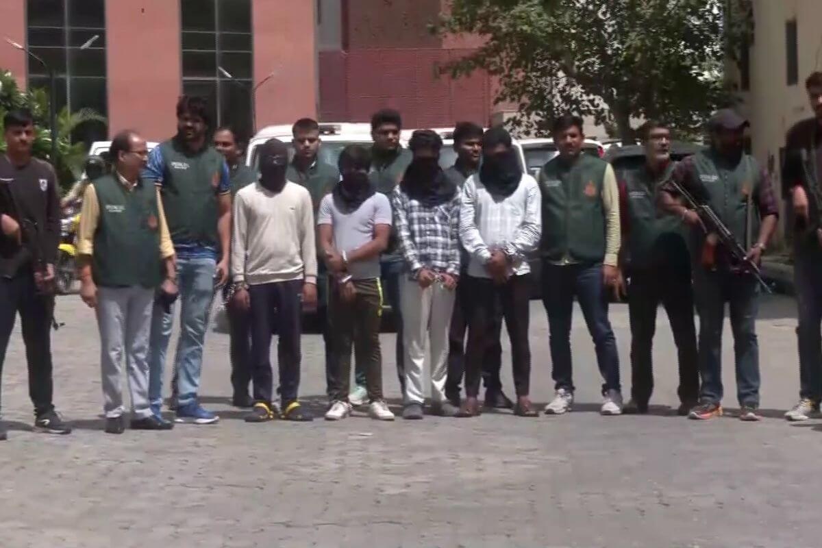 PunjabKesari , ISIS Link, Terror Connection, Kamran Qureshi Arrest, Delhi Police Special Cell, Rajgarh Ashar Danish, Explosives Case, Zakir Naik Influence, Madhya Pradesh News, Terrorism Investigation, 
