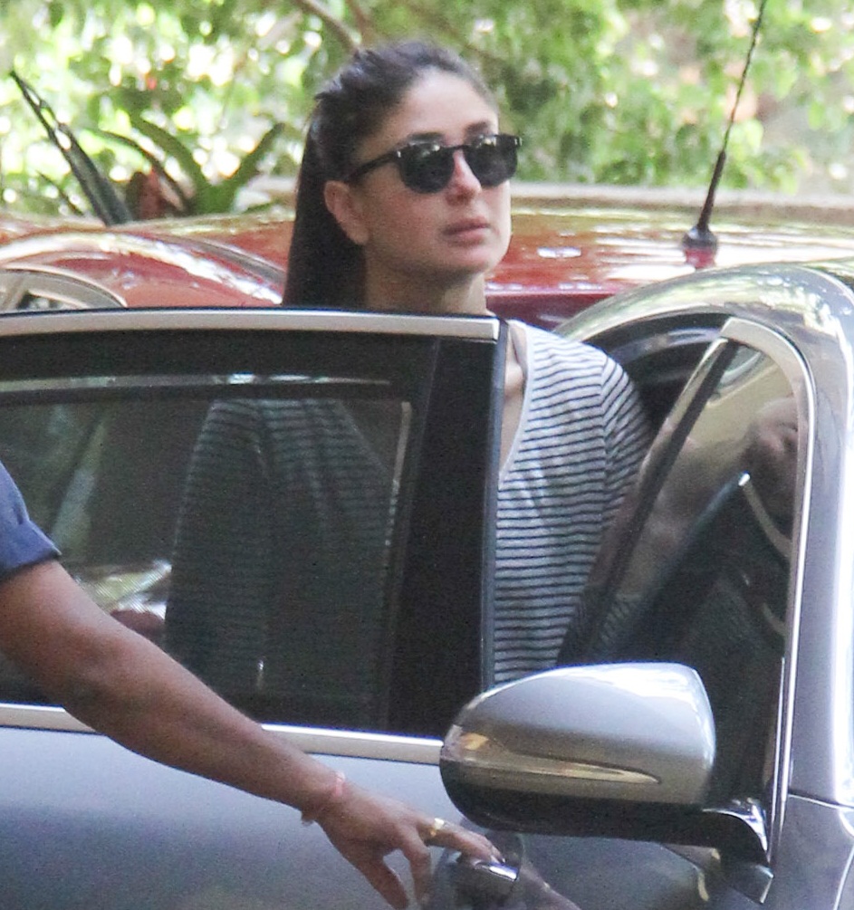 Bollywood Tadka, करीना कपूर खान इमेज, करीना कपूर खान फोटो, करीना कपूर खान पिक्चर, तैमूर अली खान इमेज, तैमूर अली खान फोटो, तैमूर अली खान पिक्चर