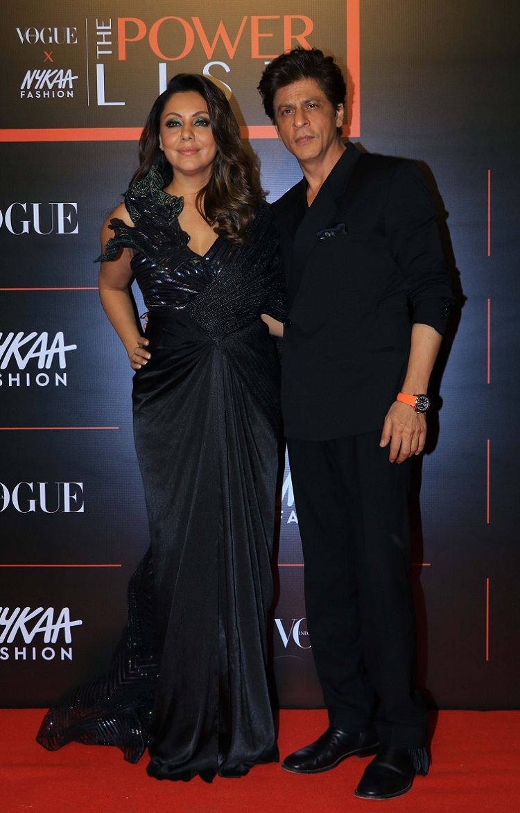 ,shahrukh khan images, shahrukh khan photo, shahrukh khan Pictures, gauri khan images, gauri khan photo, gauri khan pictures