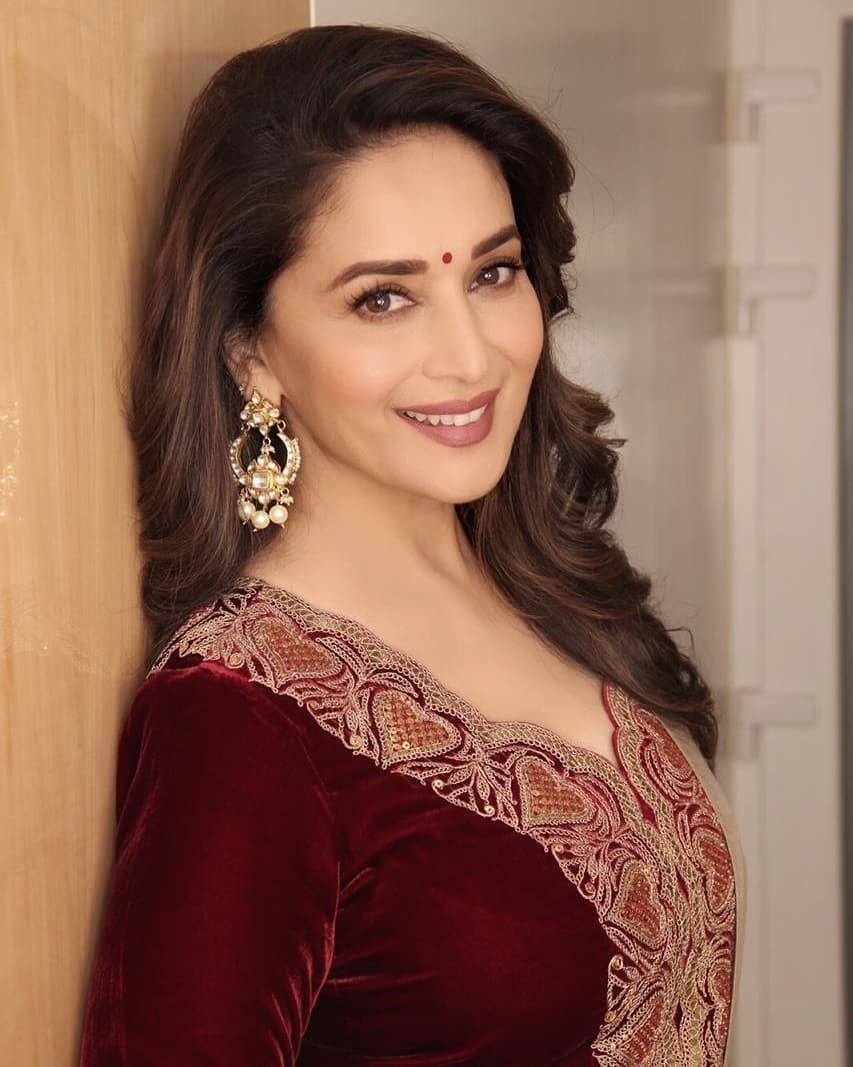 PunjabKesari, madhuri ki photo,madhuri dixit photo,madhuri dixit pic,madhuri picture,माधुरी ,माधुरी दीक्षित ,माधुरी दीक्षित फोटो,