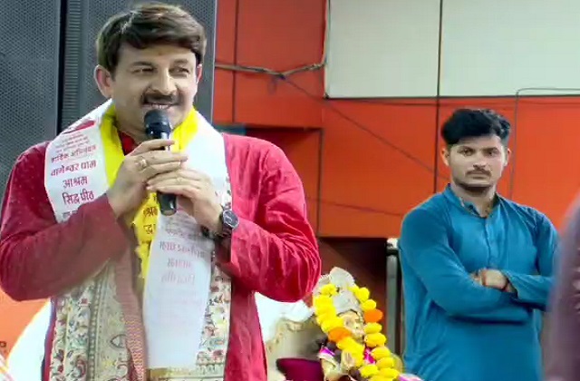 PunjabKesari, Bageshwar Dham, Dhirendra Krishna Shastri, Manoj Tiwari Bageshwar Dham, Sadhvi Niranjan Jyoti, Hindu Rashtra Resolution, Dubai Satsang Bageshwar Maharaj, Bhagwa in Dubai, Hanuman Ji Blessings, Navratri Katha Bageshwar Dham, Sanatan Dharma News, Hindu Rashtra Movement 