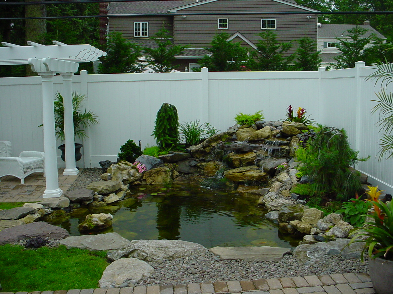 PunjabKesari Backyard Vastu Tips: