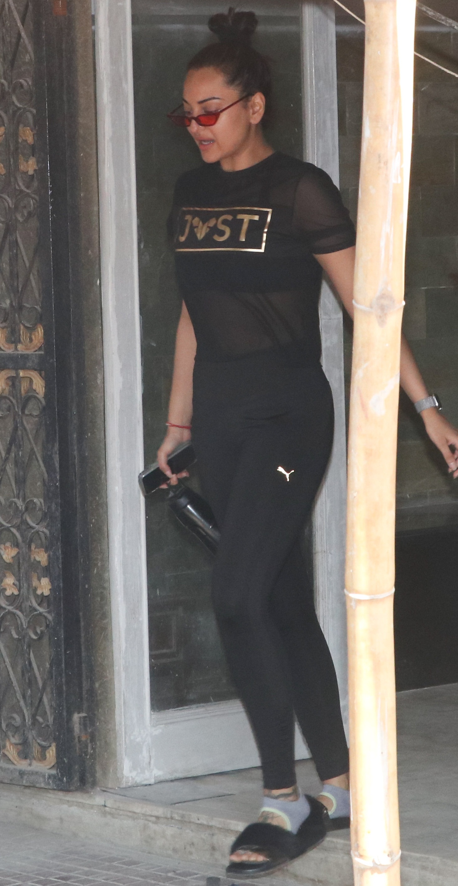 PunjabKesari, सोनाक्षी सिन्हा फोटो, सोनाक्षी सिन्हा इमेज फोटो वॉलपेपर फुल एचडी फोटो गैलरी फ्री डाउनलोड,Sonakshi Sinha Image Photo Wallpaper Full HD Photo Gallery Free Download