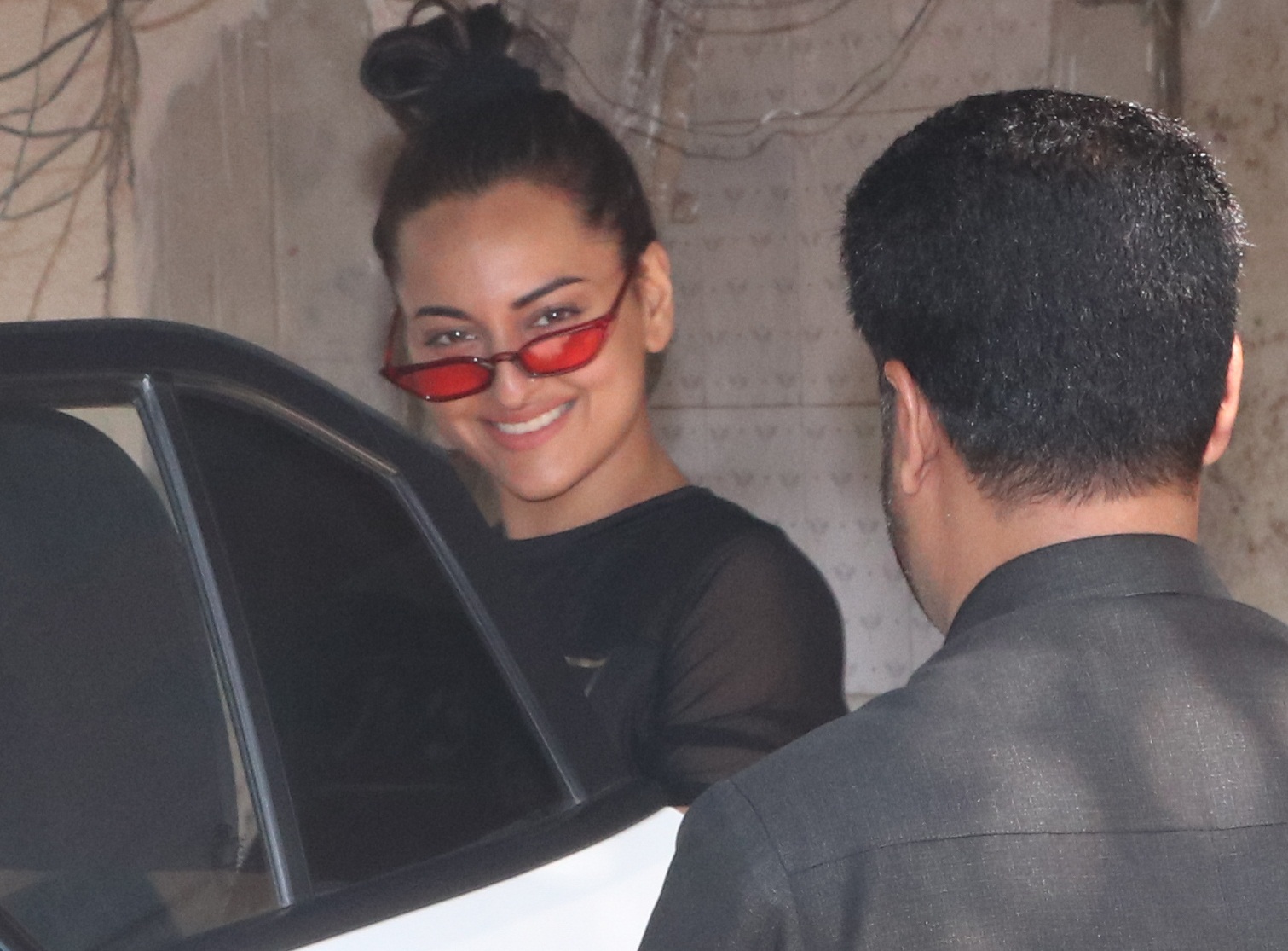 PunjabKesari, सोनाक्षी सिन्हा फोटो सोनाक्षी सिन्हा इमेज फोटो वॉलपेपर फुल एचडी फोटो गैलरी फ्री डाउनलोड,Sonakshi Sinha Image Photo Wallpaper Full HD Photo Gallery Pics Free Download