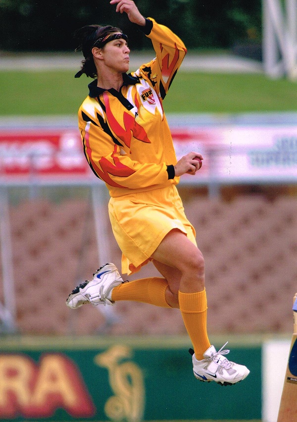 Sports Diary, Zoe Goss, Skirt, Brian Lara, Stumped, Bradman XI, World XI, cricket news in hindi, sports news