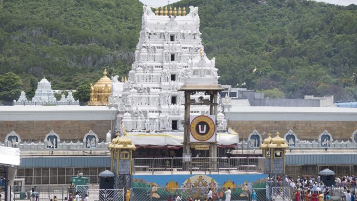 PunjabKesari, tirupati balaji mandir, tirupati balaji darshan live, tirupati balaji ka mandir, lord venkateswara ,sri venkatesam, tirupati venkateswara swamy ,tirupati balaji andhra Pradesh, tirupati balaji hundi, tirupati temple hundi